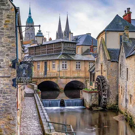 T2 Authentique, Jardin Et Bbq - 5min Bayeux - Parking Daire *