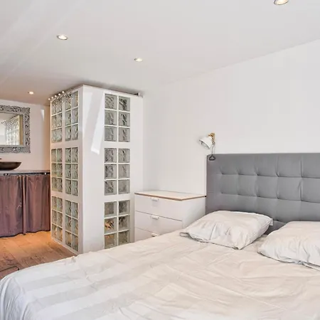T2 Authentique, Jardin Et Bbq - 5min Bayeux - Parking Daire
